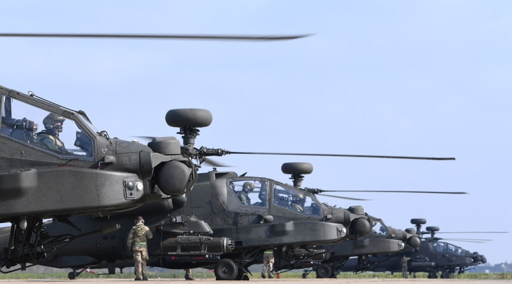 Army Air Corps Apaches to Estonia