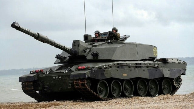 000516 main battle tank challenger 2