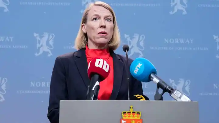 Norway’s government expels 15 Russian diplomats suspected of spying while working at embassy in Oslo